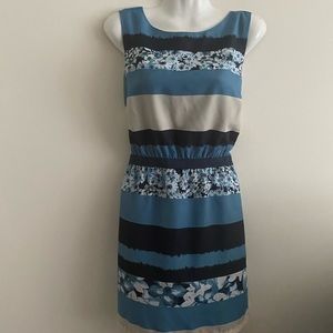 LOFT Blue, Navy&Cream Dress Size MP